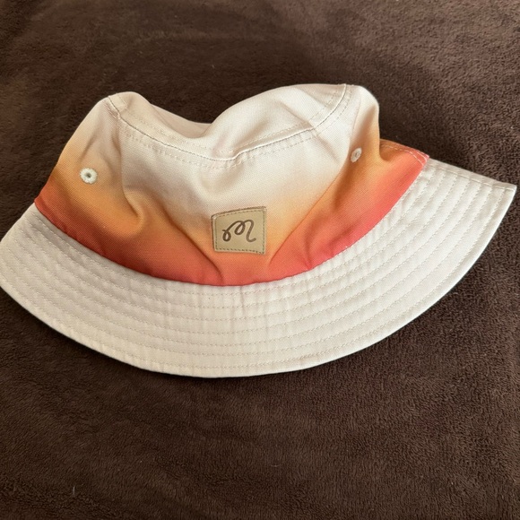 Malbon Bucket Hat - Picture 2 of 3
